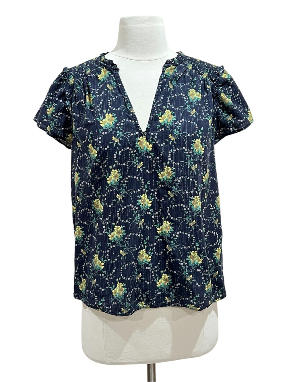 PAIGE Larmie Navy Flutter and Smocking Detail V-Neck Floral Top Size Small